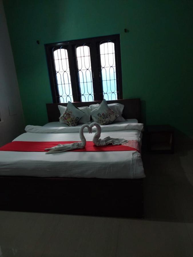 Hotel Madison Homes Bhubaneswar Esterno foto