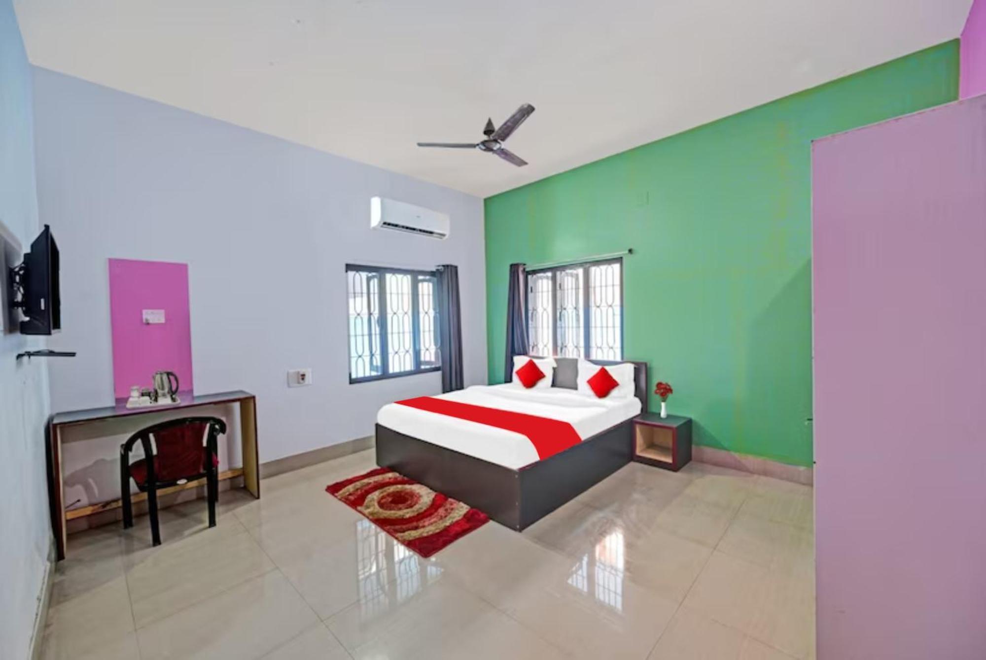 Hotel Madison Homes Bhubaneswar Esterno foto