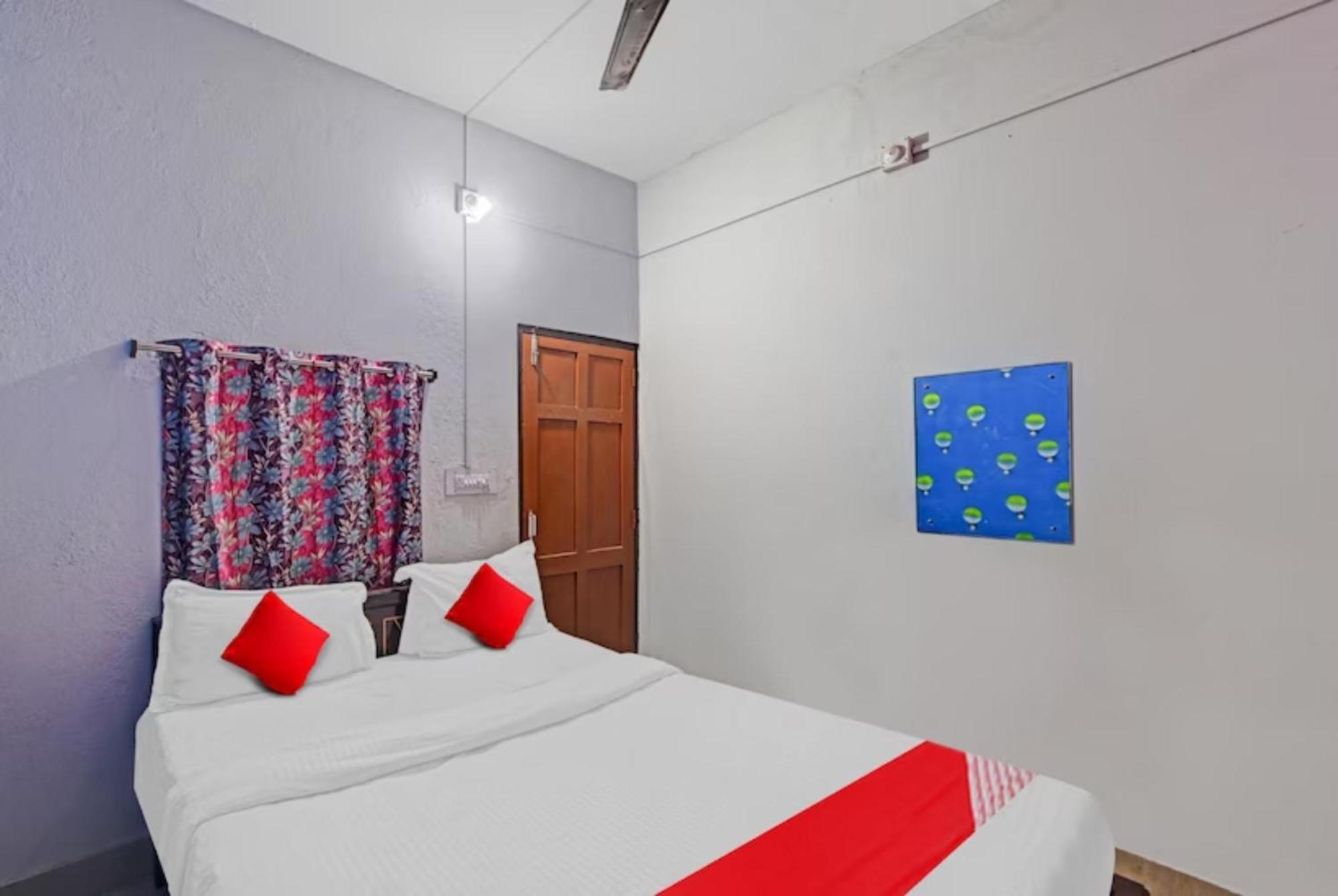 Hotel Madison Homes Bhubaneswar Esterno foto